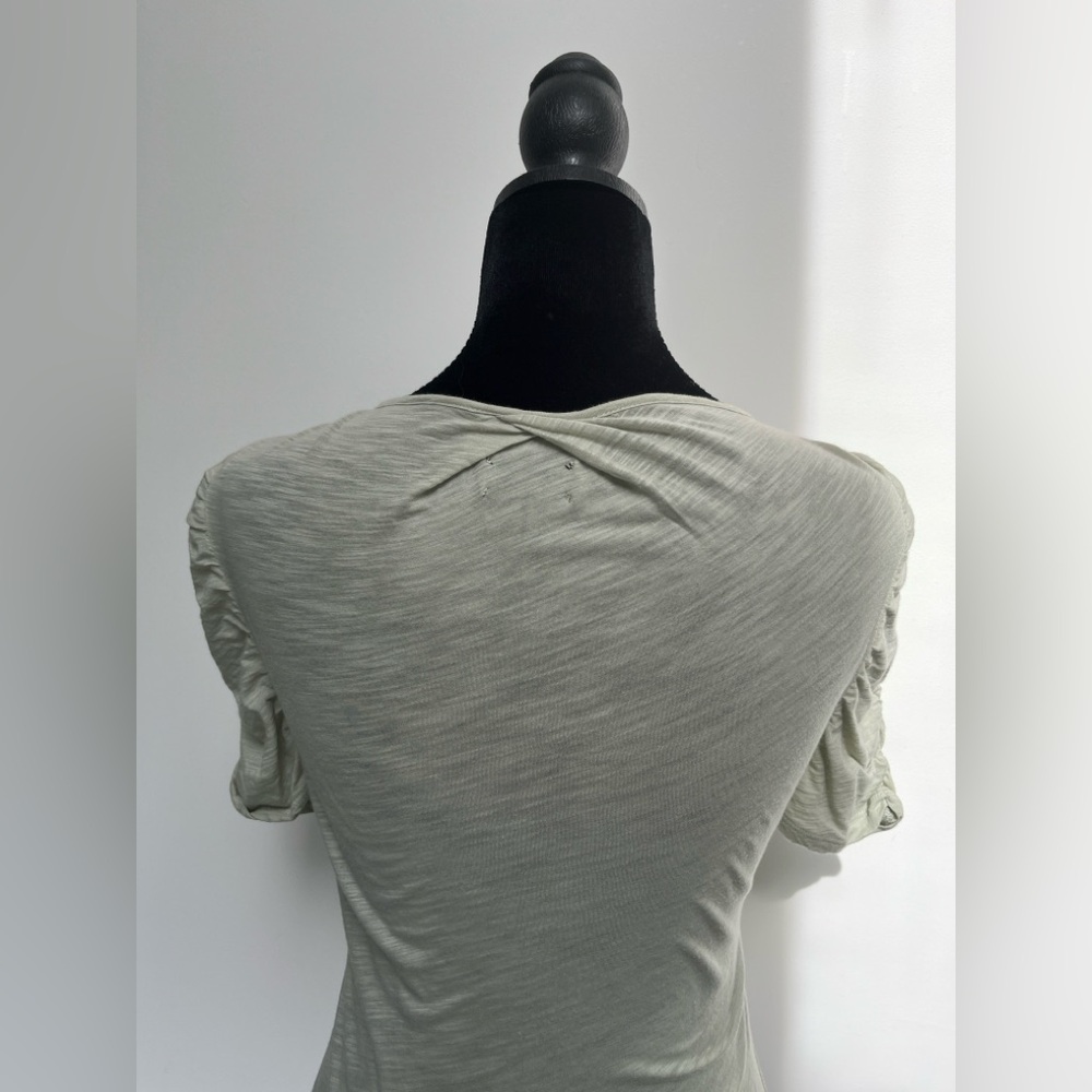 Anthropologie squeezebox top by Deletta, in very pale sage green size Small - Picture 6 of 12